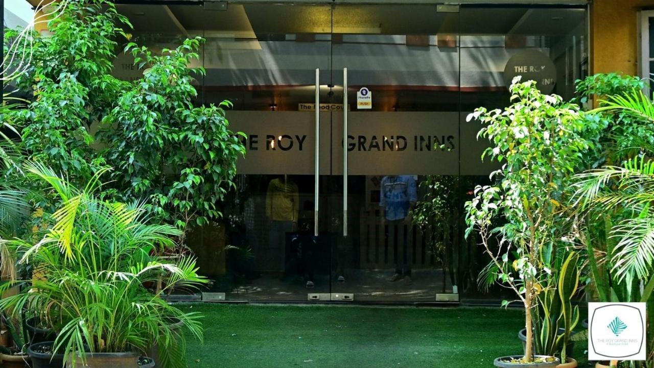 The Roy Grand Inns Bangalore Exterior photo